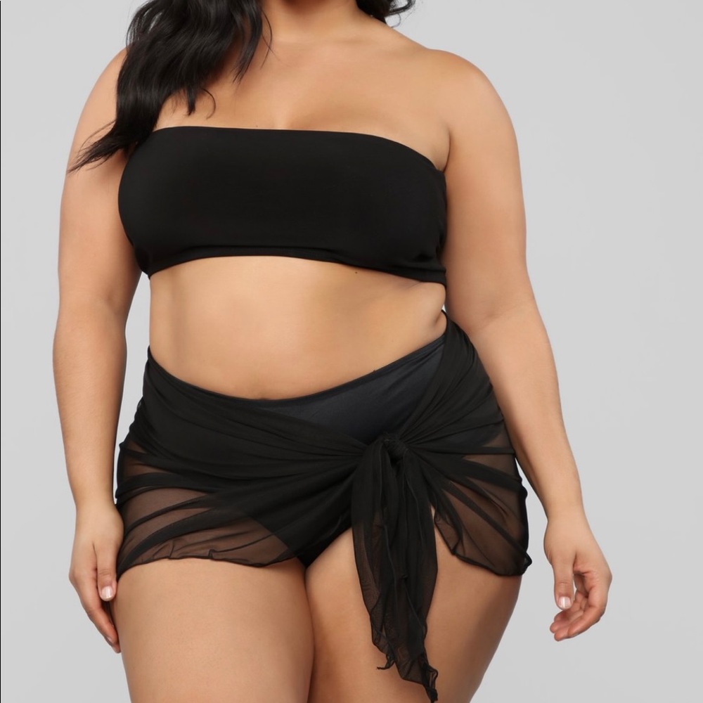 Fashion Nova Swim Cover Up